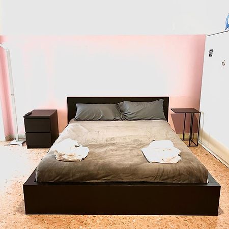 Apartament Debora House Rzym Zewnętrze zdjęcie